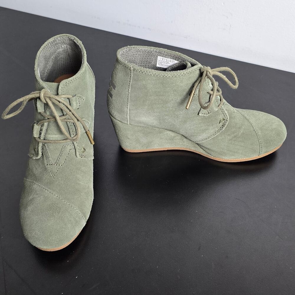 TOMS Women's Kala Wedged Heel Ankle Booties - Dark Olive Size 8